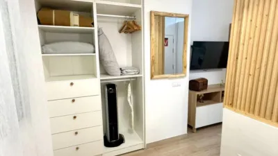 Estudio en alquiler en Calle León y Castillo, cerca de Calle Montevideo, Puerto Canteras (Las Palmas de Gran Canaria) de 850 €<span>/mes</span>