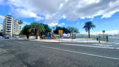 Estudio en alquiler en Calle León y Castillo, cerca de Calle Montevideo, Puerto Canteras (Las Palmas de Gran Canaria) de 850 €<span>/mes</span>