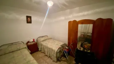Chalet en venta en Calle de los Pajares, Ballesteros de Calatrava de 65.000 €