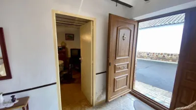 Chalet en venta en Calle de los Pajares, Ballesteros de Calatrava de 65.000 €