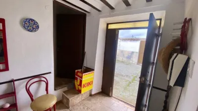 Chalet en venta en Calle de los Pajares, Ballesteros de Calatrava de 65.000 €