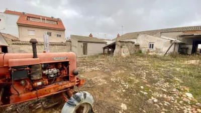Chalet en venta en Calle de los Pajares, Ballesteros de Calatrava de 65.000 €