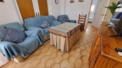 Piso en alquiler en Plaza del Aljarafe, El Plantinar-El Juncal-Avenida de la Paz (Distrito Sur. Sevilla Capital) de 1.350 €<span>/mes</span>