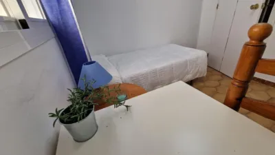 Piso en alquiler en Plaza del Aljarafe, El Plantinar-El Juncal-Avenida de la Paz (Distrito Sur. Sevilla Capital) de 1.350 €<span>/mes</span>