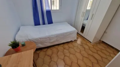 Piso en alquiler en Plaza del Aljarafe, El Plantinar-El Juncal-Avenida de la Paz (Distrito Sur. Sevilla Capital) de 1.350 €<span>/mes</span>