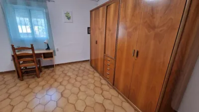 Piso en alquiler en Plaza del Aljarafe, El Plantinar-El Juncal-Avenida de la Paz (Distrito Sur. Sevilla Capital) de 1.350 €<span>/mes</span>