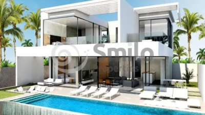 Chalet on Calle Luxemburgo photo 5