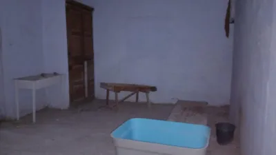 House in the Centre photo 9