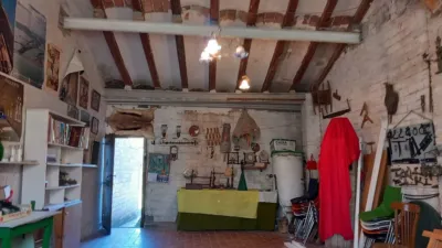 House in the Old Town of Torrelles de Foix photo 8
