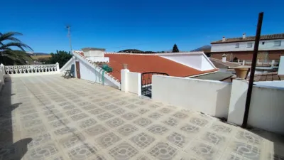 Chalet en venta en Pantano La Viñuela, Alcaucín de 355.000 €