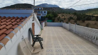 Chalet en venta en Pantano La Viñuela, Alcaucín de 355.000 €