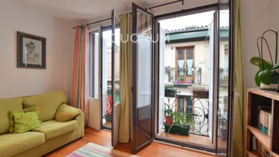 Piso en venta en Calle Somera, Casco Viejo - Zazpi Kaleak (Distrito Ibaiondo. Bilbao) de 249.000 €