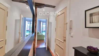 Piso en venta en Calle Somera, Casco Viejo - Zazpi Kaleak (Distrito Ibaiondo. Bilbao) de 249.000 €