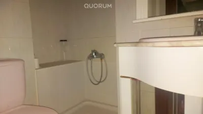 Piso en venta en Casco Viejo, Casco Viejo - Zazpi Kaleak (Distrito Ibaiondo. Bilbao) de 230.000 €