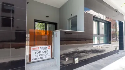Apartment in Bus Station photo 2