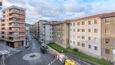Piso en venta en Pais Vasco, Ugao-Miraballes de 159.000 €