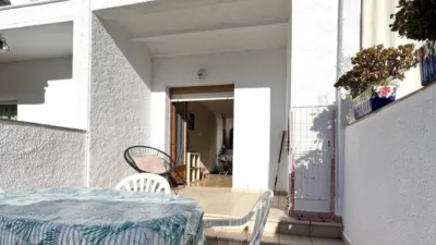 Casa adosada en venta en Empuriabrava-Flamicell, Empuriabrava (Castelló d'Empúries) de 185.000 €
