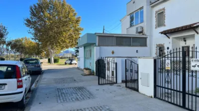 Casa adosada en venta en Empuriabrava-Flamicell, Empuriabrava (Castelló d'Empúries) de 185.000 €