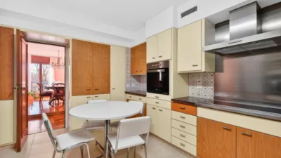Apartment in Centre photo 9