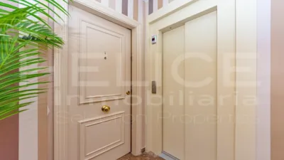 Flat on Carrer Colón photo 4