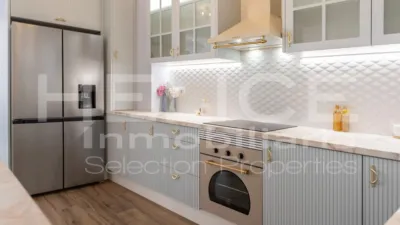 Piso en venta en Carrer de Russafa, cerca de Carrer de Dénia, Russafa (Distrito L'Eixample. València Capital) de 840.000 €