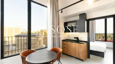 Apartamento en alquiler en El Poblenou - Imagen 2