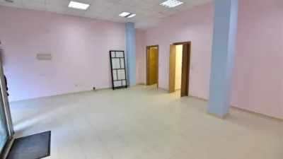 Local comercial en alquiler en Calle de la Ría de Betanzos, 1 - Vista 2