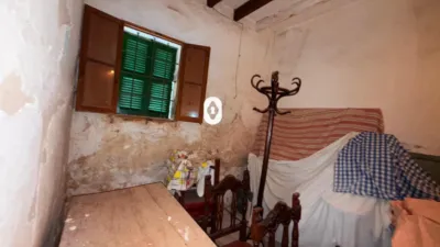 Chalet on Carrer de Santa Anna photo 13