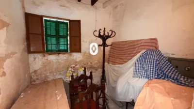 Chalet on Carrer de Santa Anna photo 17