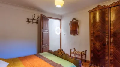 Terraced House on Carrer de Jaume III photo 47