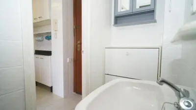Apartment on Joaquín Costa Street photo 19