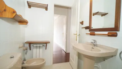 Apartment on Joaquín Costa Street photo 23
