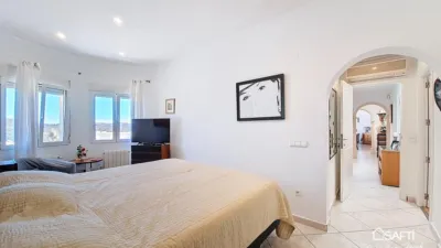 Single-family home in Barranco Parra photo 22