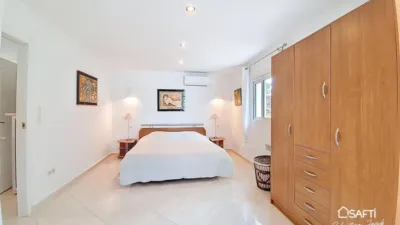 Single-family home in Barranco Parra photo 30