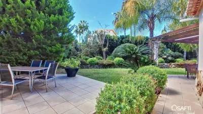 Single-family home in Barranco Parra photo 34