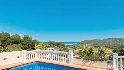 Single-family home in Barranco Parra photo 43