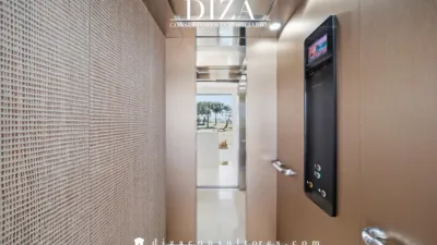 Duplex on Avenida de Luis García Cereceda photo 43
