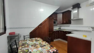 House in the Centre photo 4