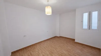 Flat on Pozo Street photo 11