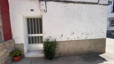 House on Víctor C. Masides Street photo 4