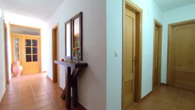 House in Centre photo 3