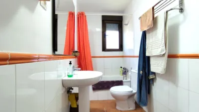 House in Centre photo 9