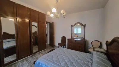 Apartment on Manuel Bermejo Street photo 15