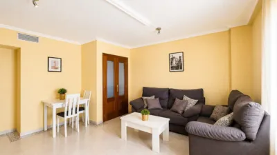 Penthouse on Calle de Santa María photo 5