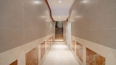 Apartment on Calle de la Montera photo 11