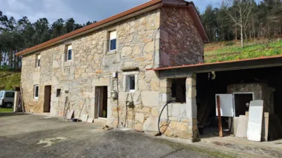 Casa rústica en venta en Calle Castelo de Sorrizo, Número 2 - Vista 2