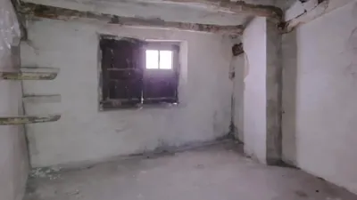 Casa adosada en venta en Plaça de la Constitució - Vista 6