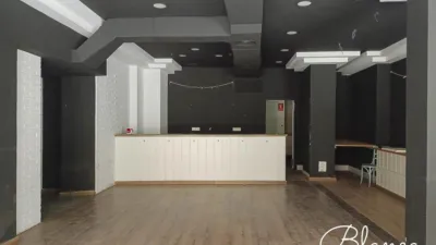 Local comercial en venta en Calle del Barrio Verde, Centro (Tudela) de 400.000 €