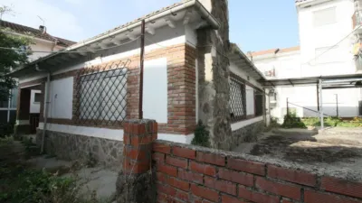 Chalet en venta en Calle Sevilla, 36, Lanzahíta de 87.000 €