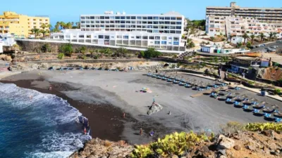 Apartamento en venta en Calle de la Tosca, Callao Salvaje-Playa Paraíso-Armeñime (Adeje) de 300.000 €
